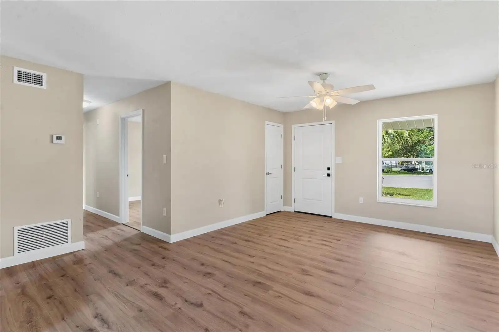 Listing Photo 7