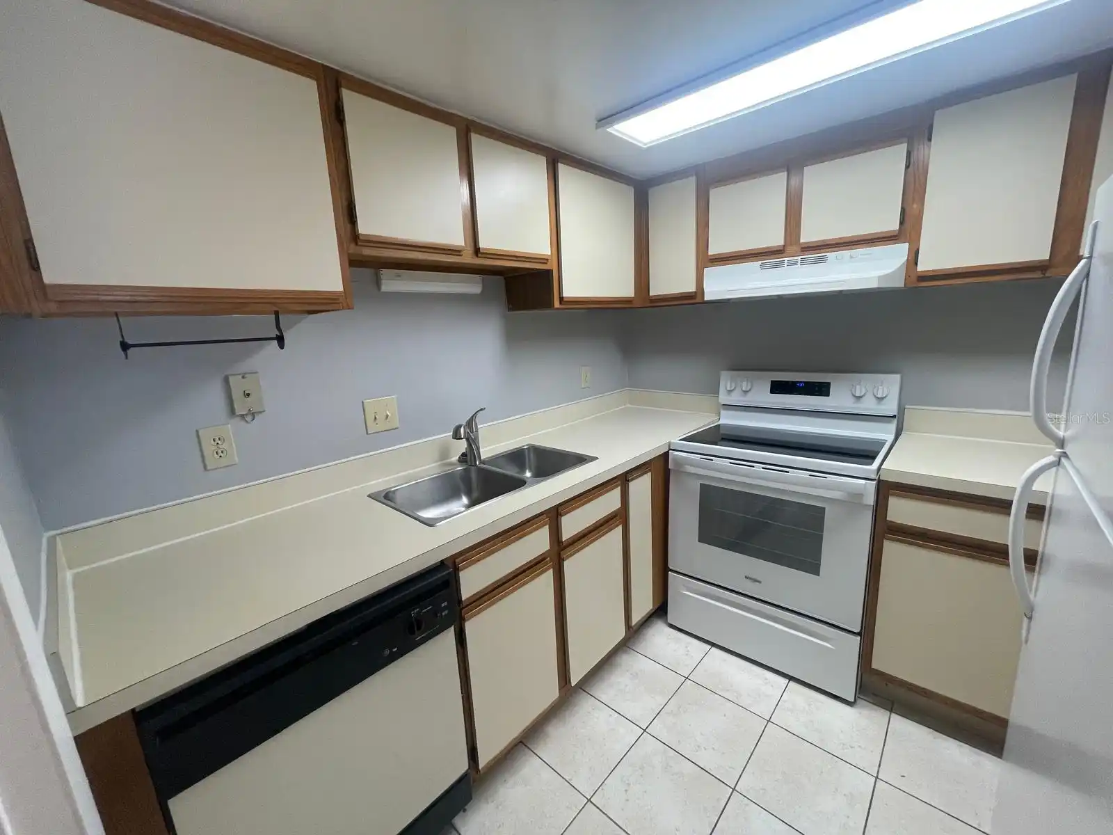 Listing Photo 7