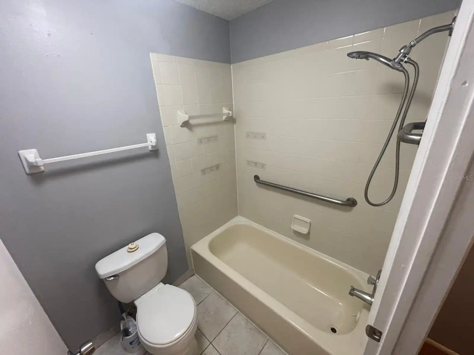 Listing Photo 18