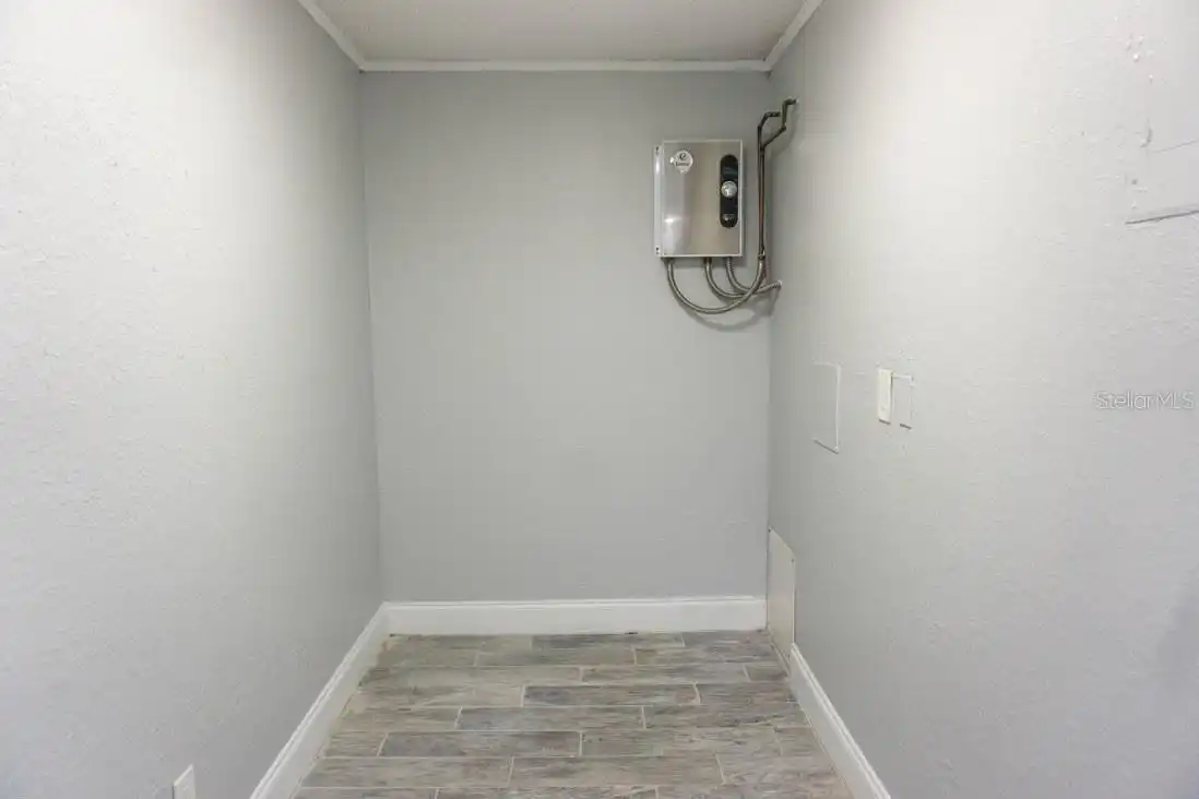 Listing Photo 17