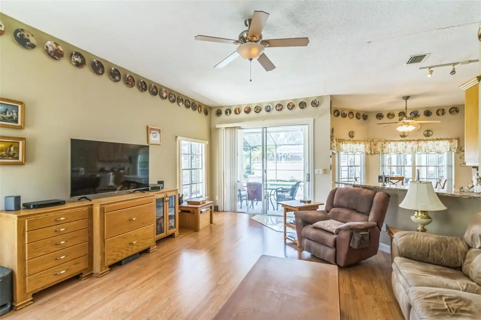 Listing Photo 18