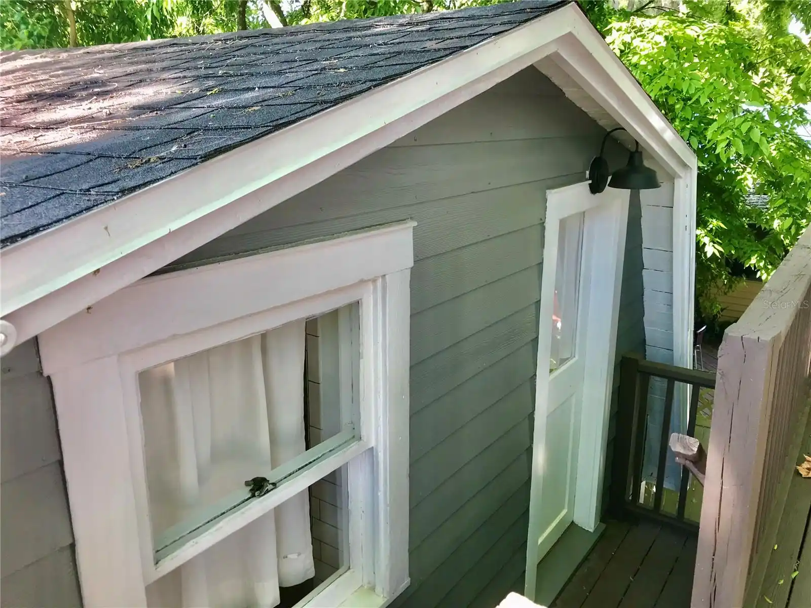 Listing Photo 6