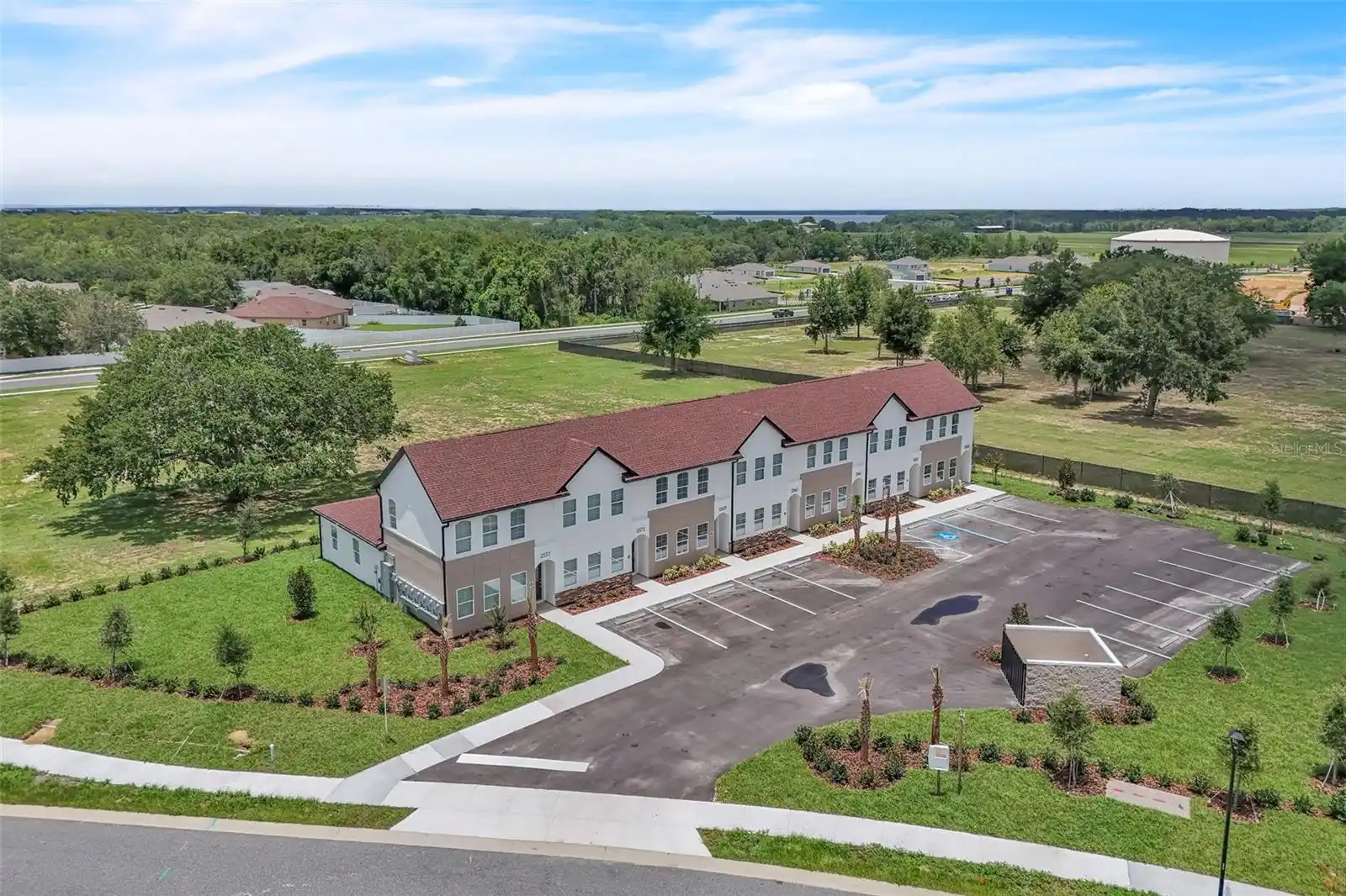 Tavares Real Estate
