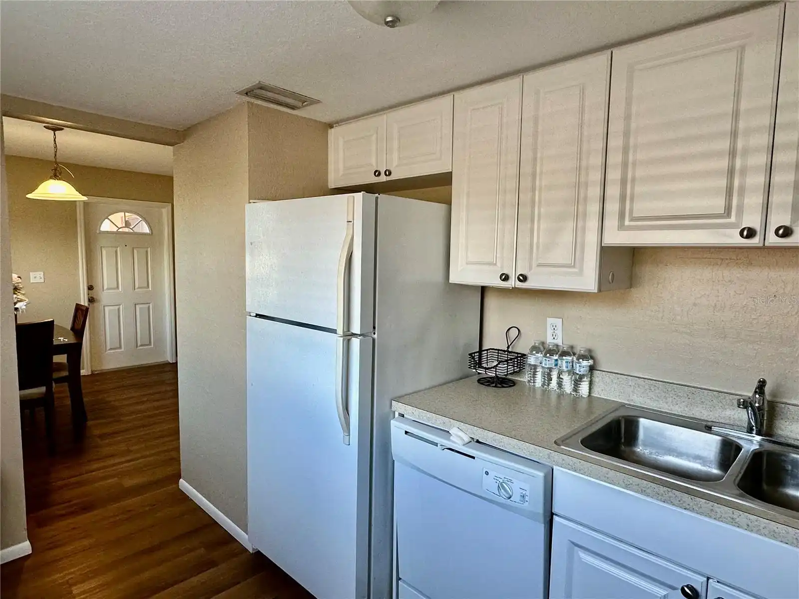 Listing Photo 17