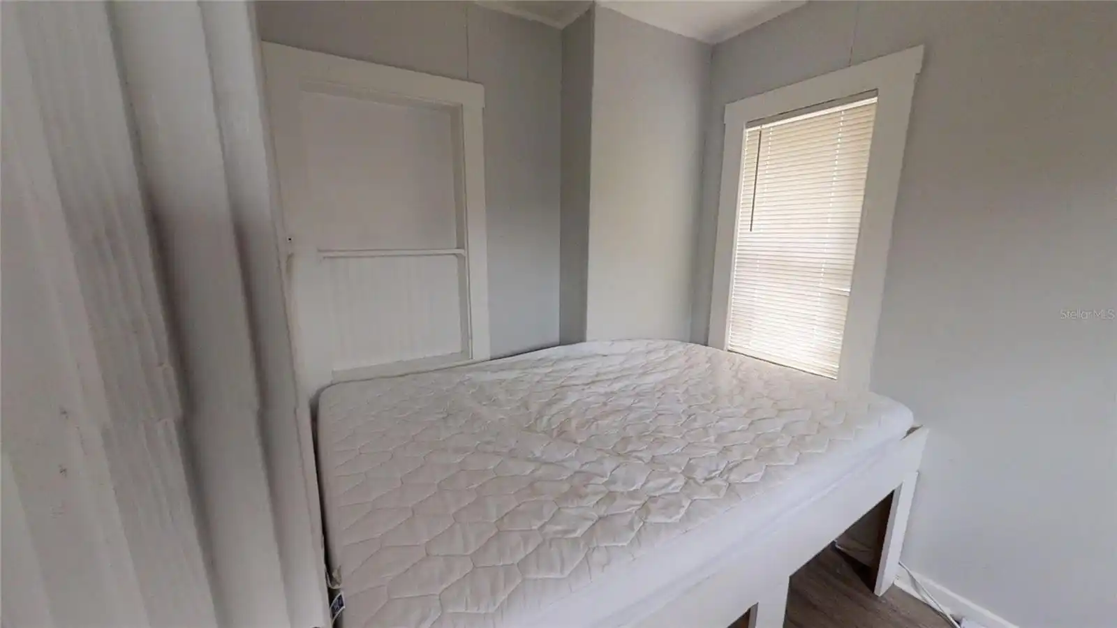 Listing Photo 15