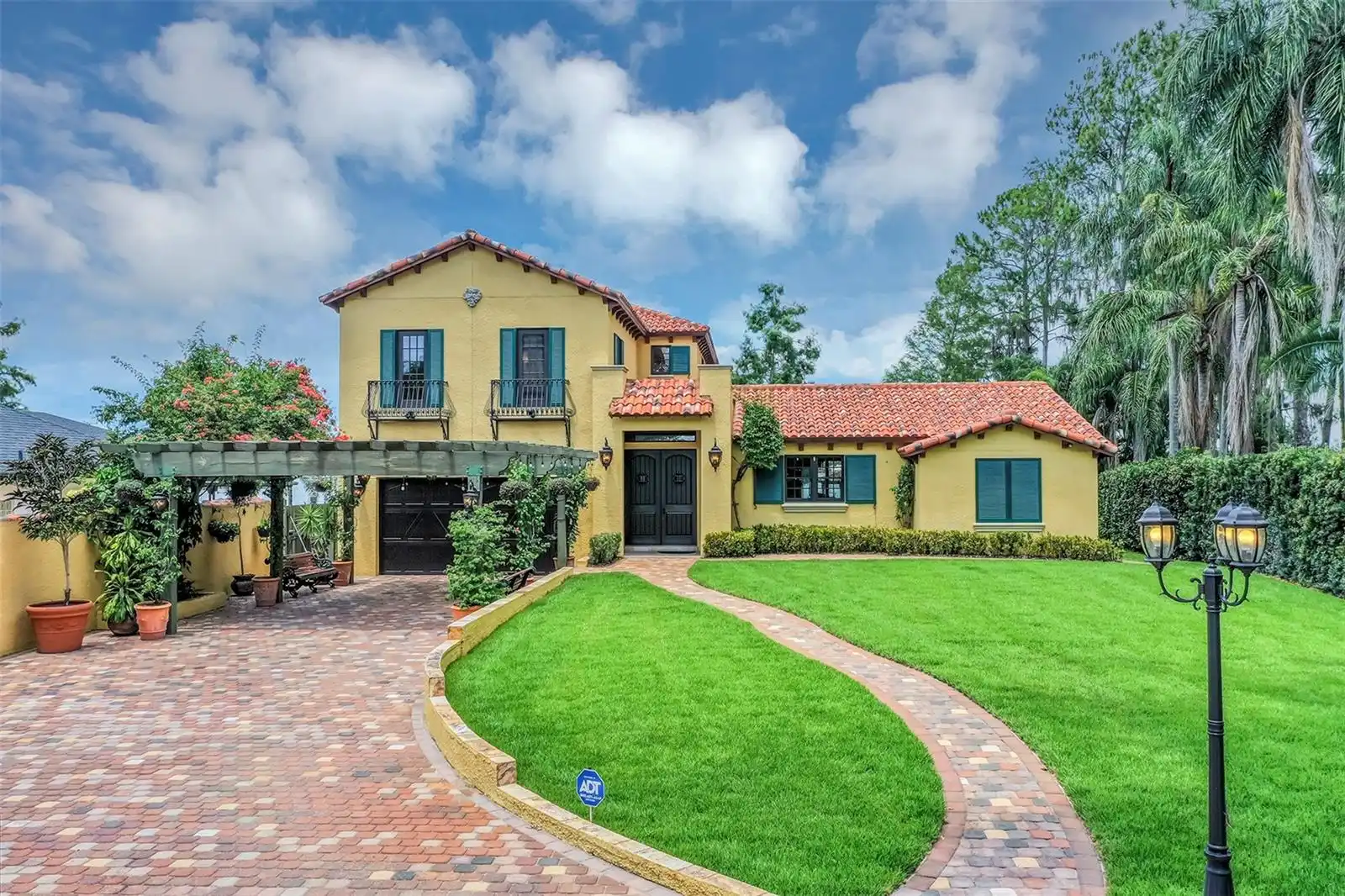 5BR, Home, 4BA, $3,150,000
Read More