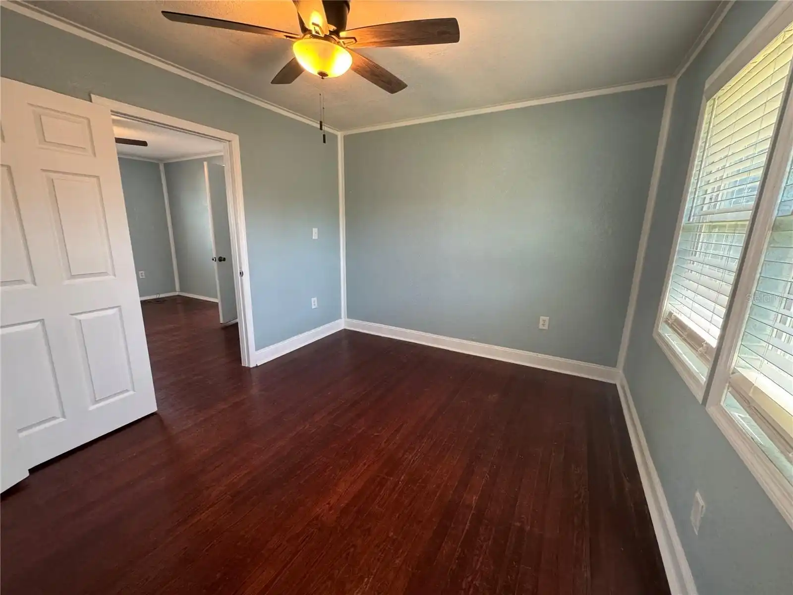 Listing Photo 9