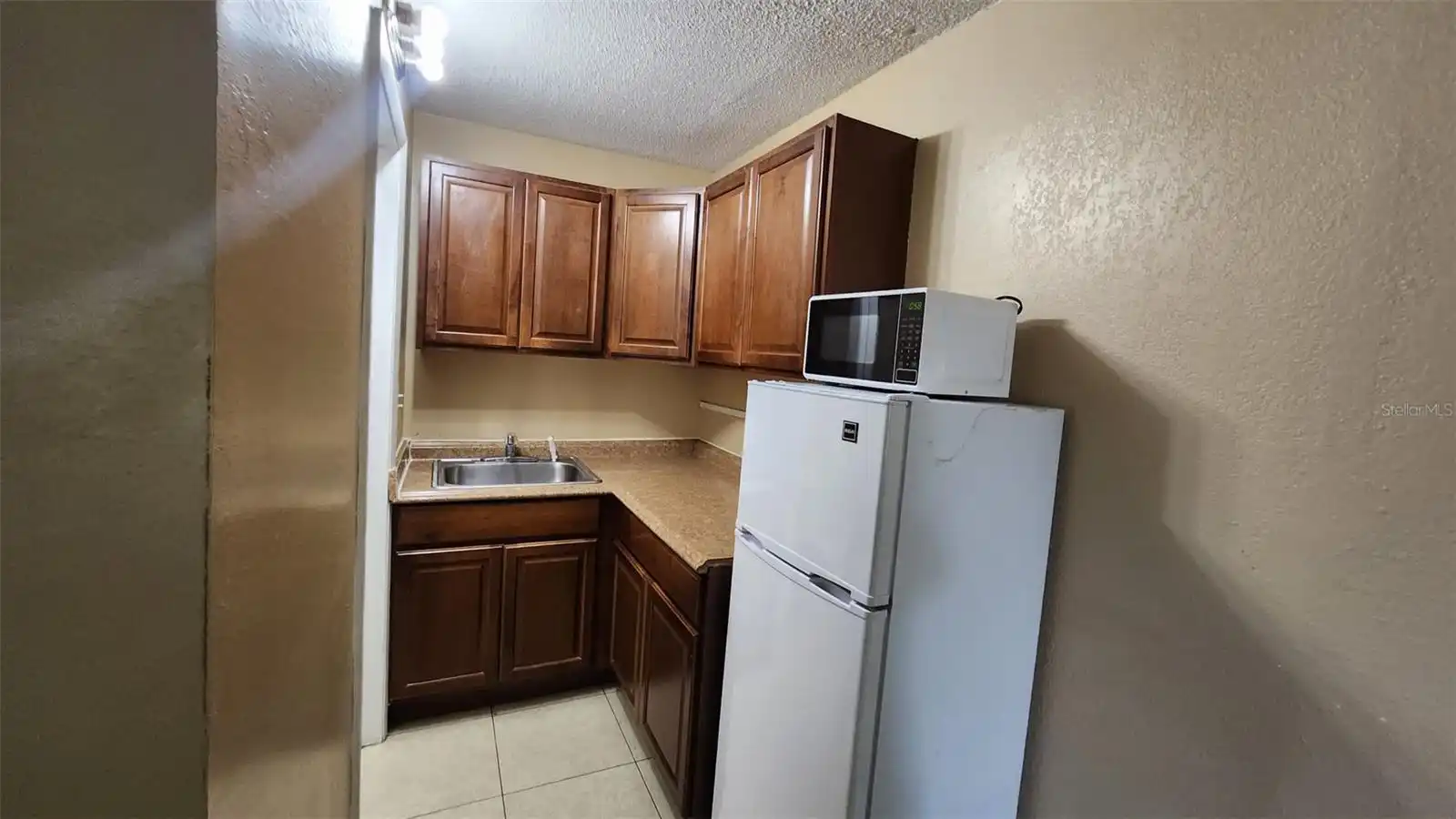 Listing Photo 9