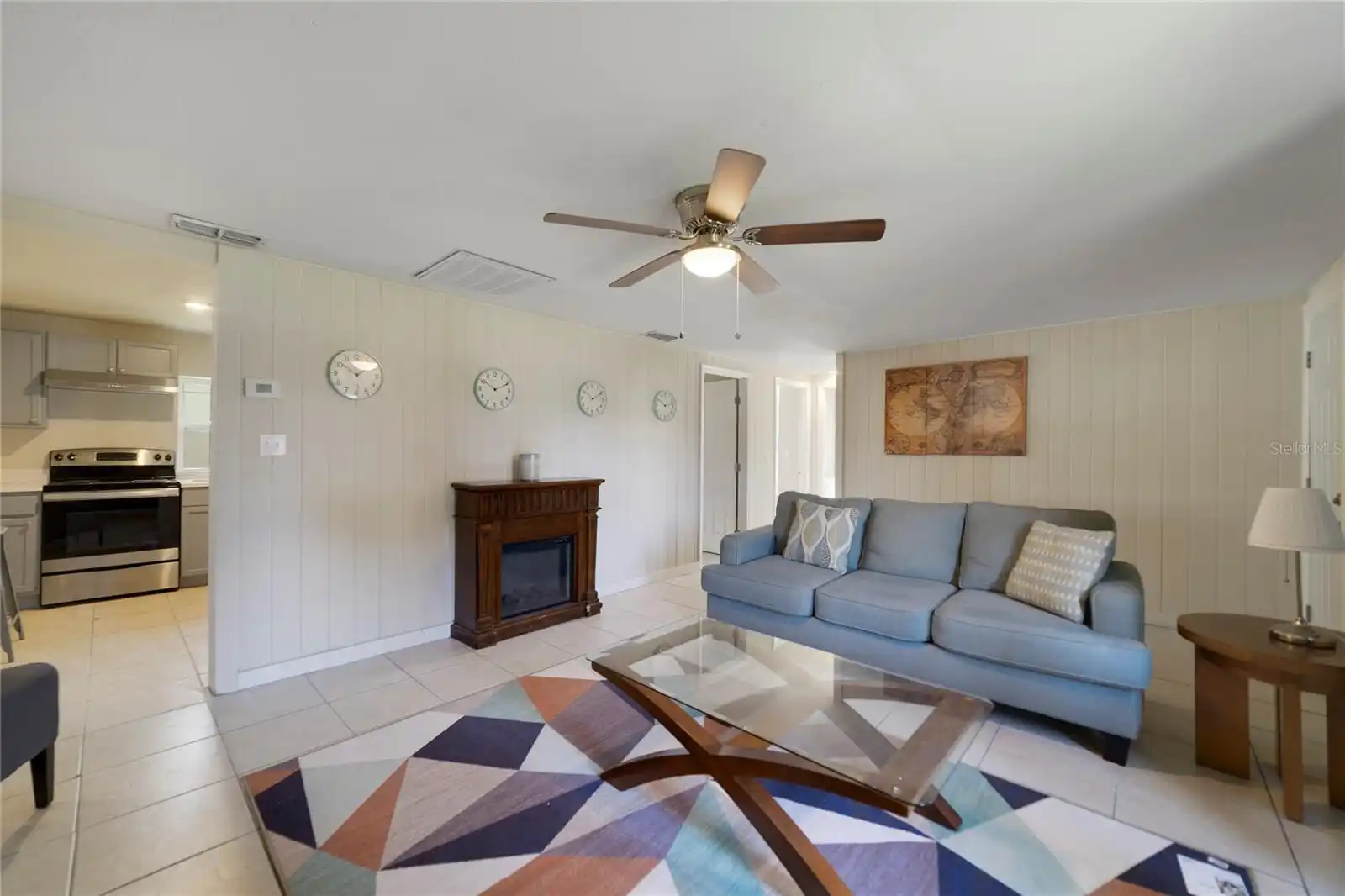 Listing Photo 8
