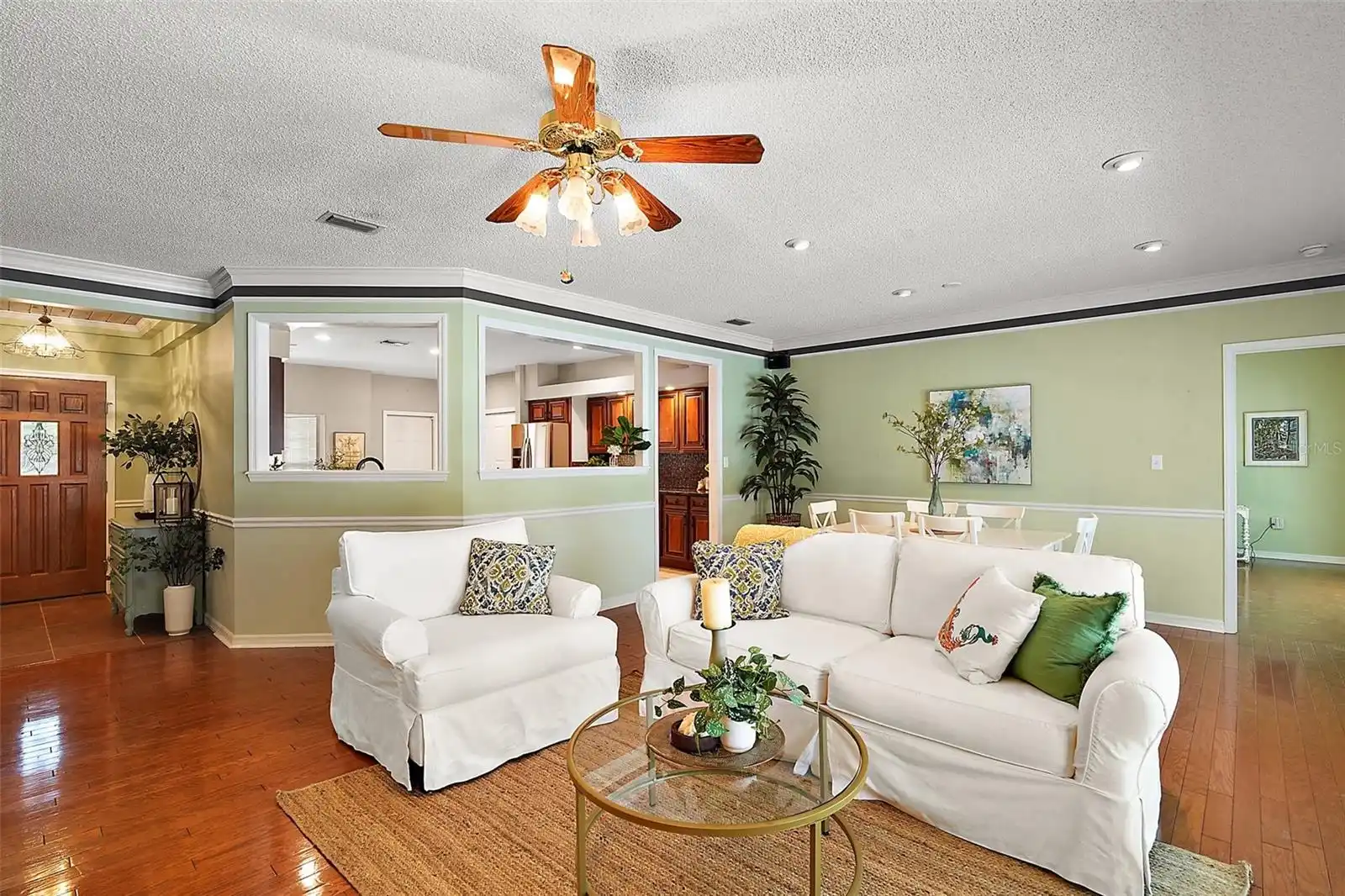 Listing Photo 6