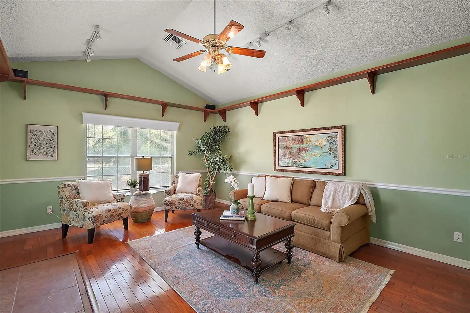 Listing Photo 27