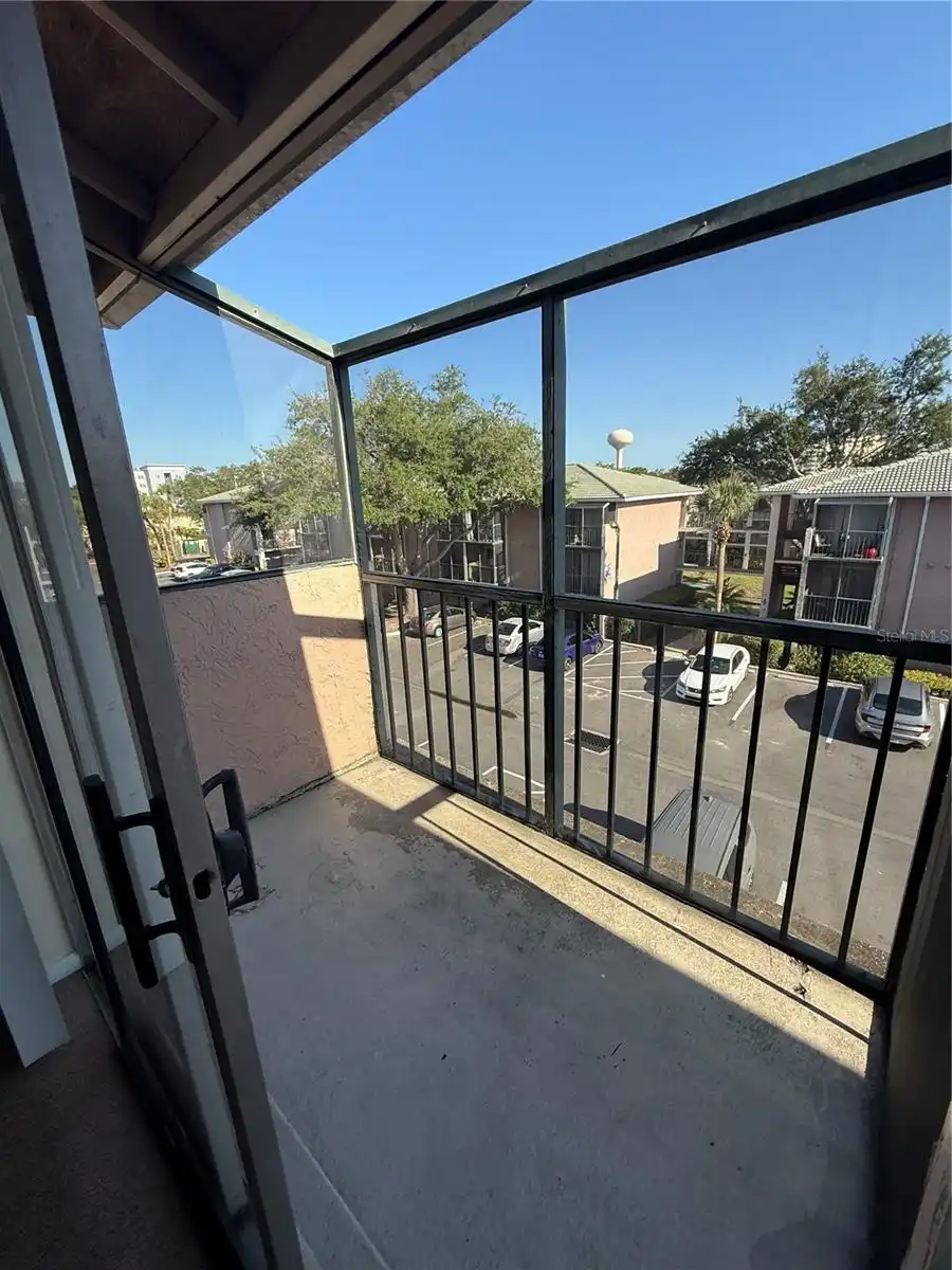 Listing Photo 15