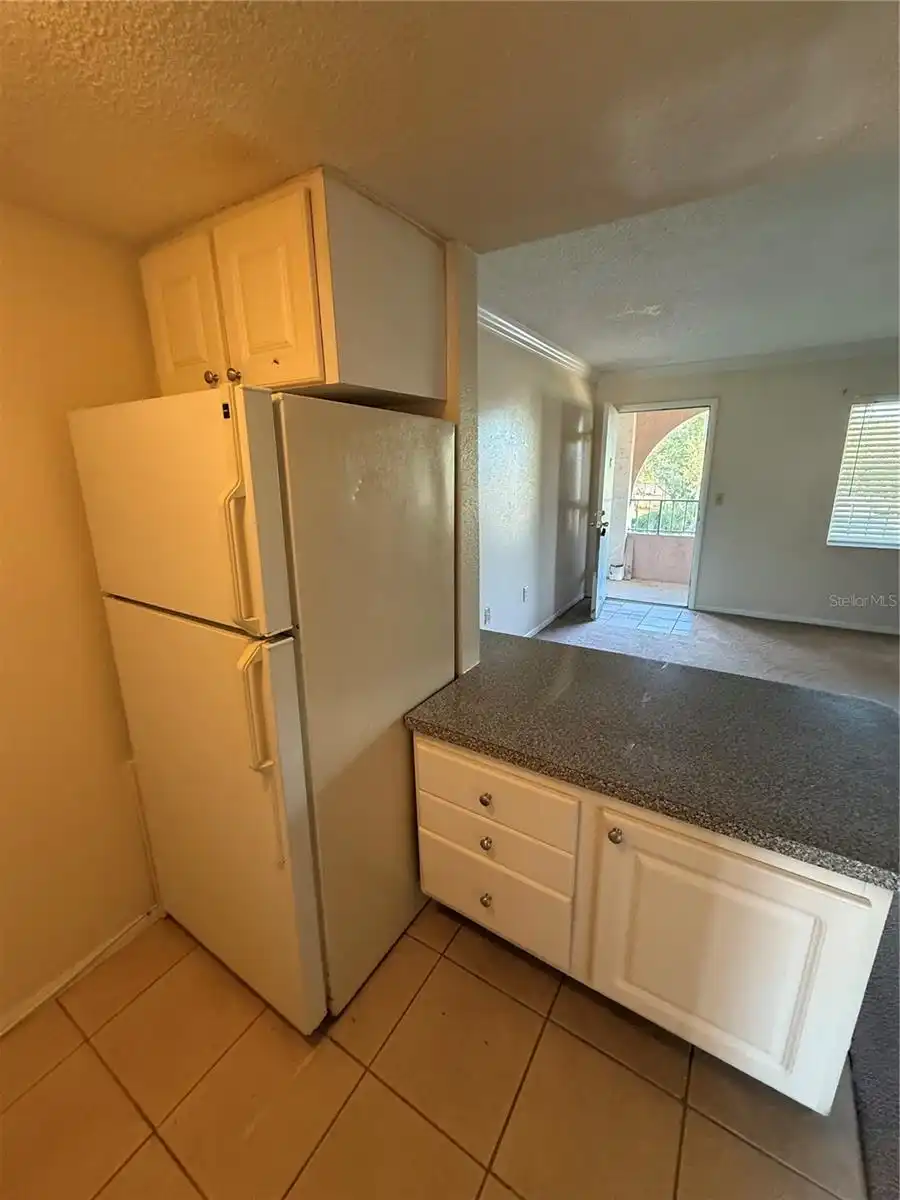 Listing Photo 10