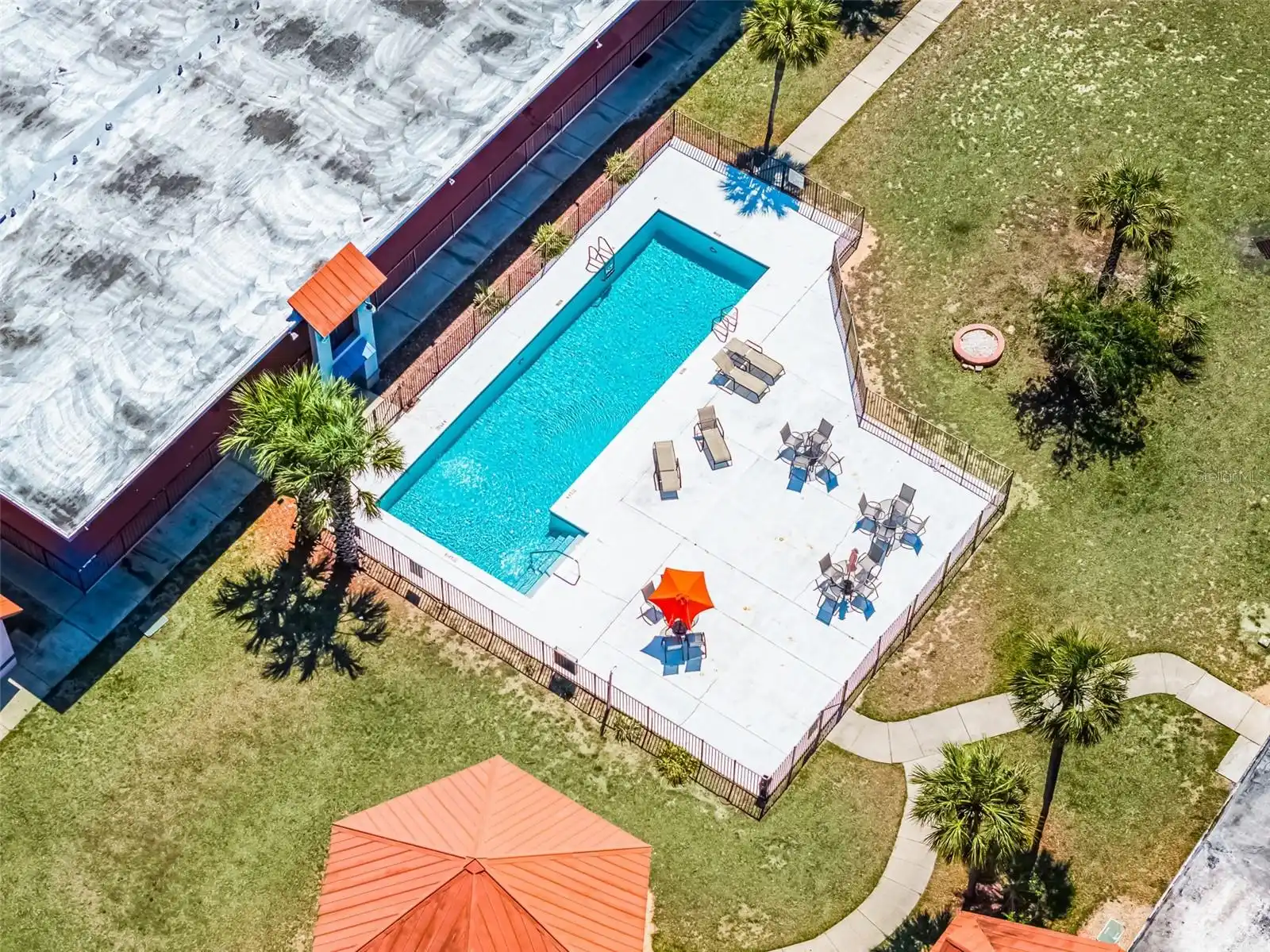 Listing Photo 16