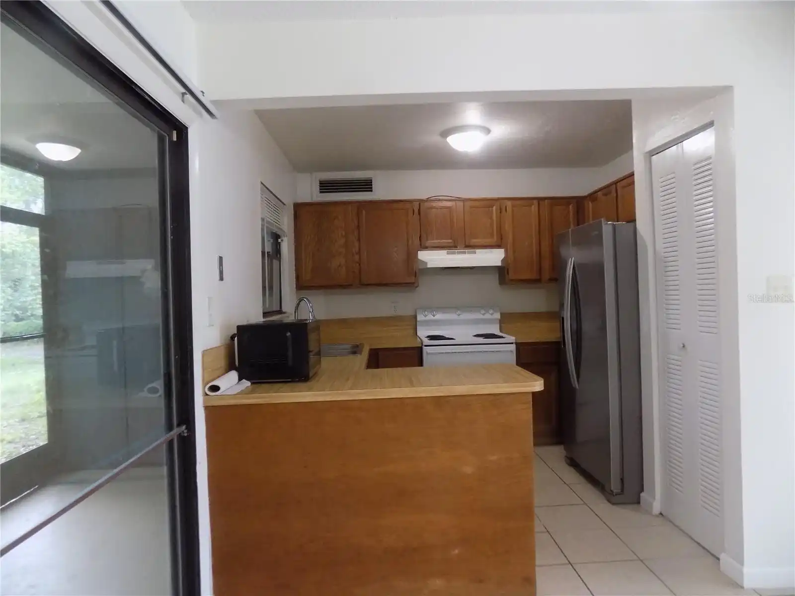 Listing Photo 8