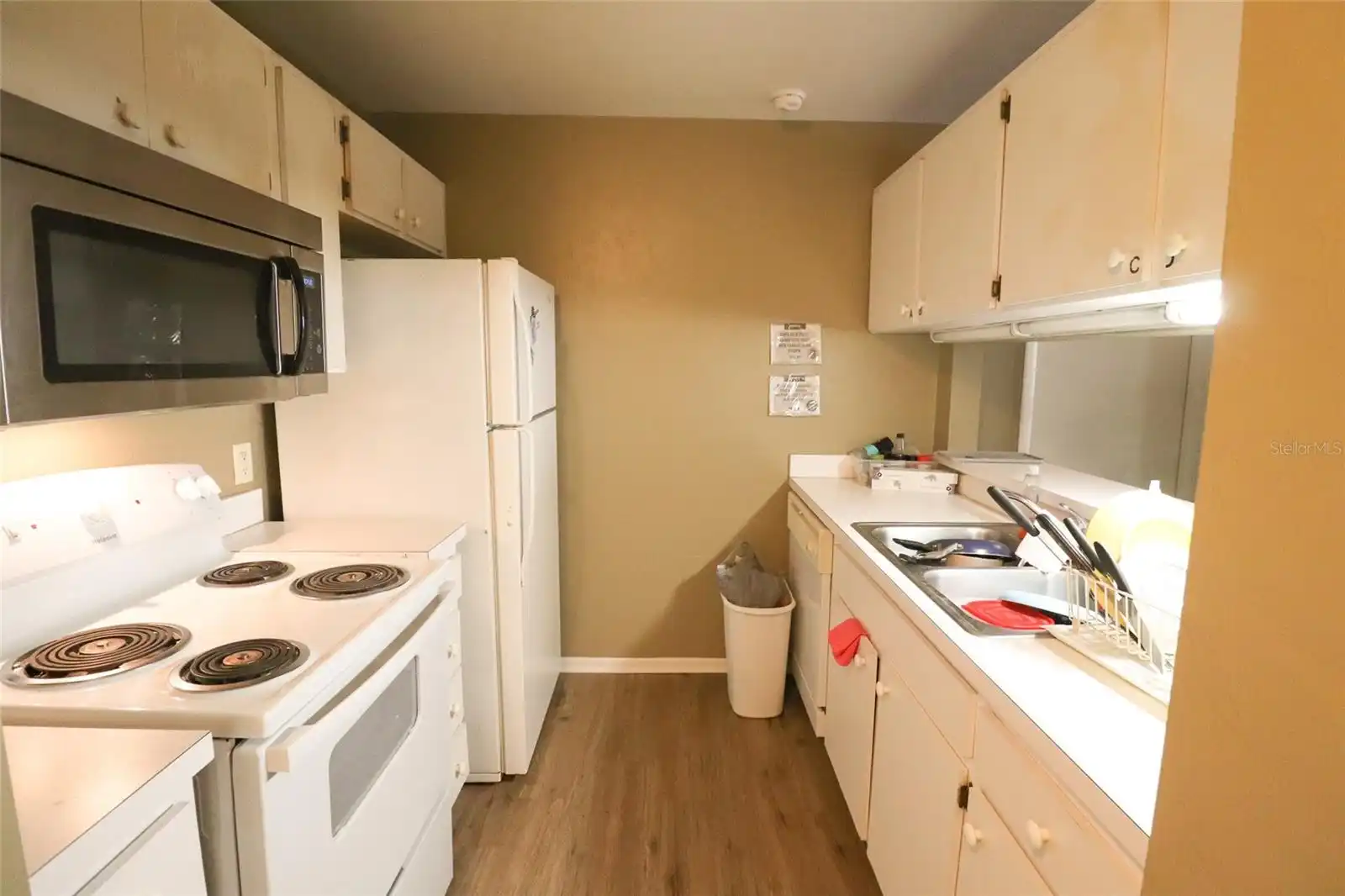 Listing Photo 9