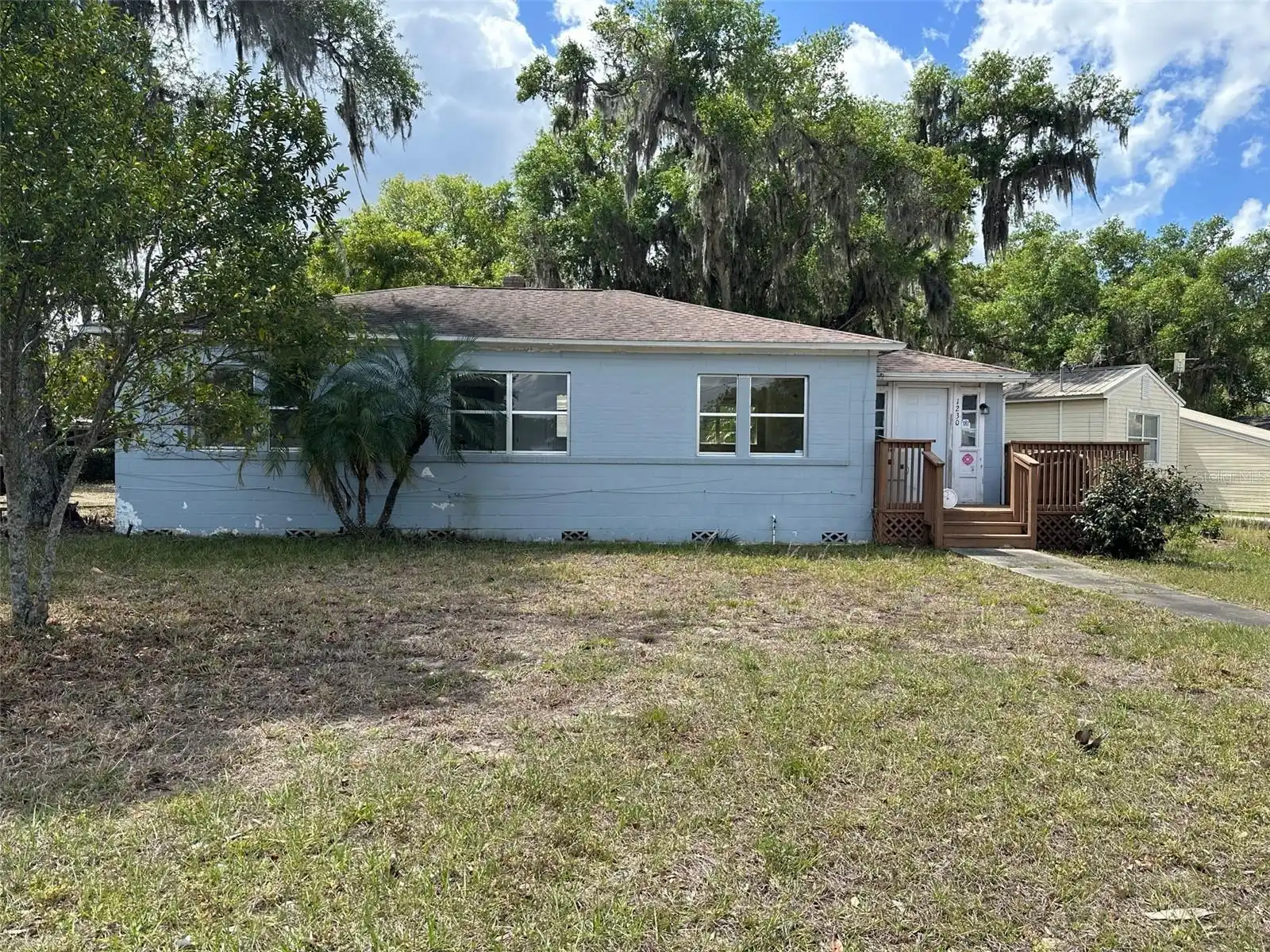 Eustis Real Estate