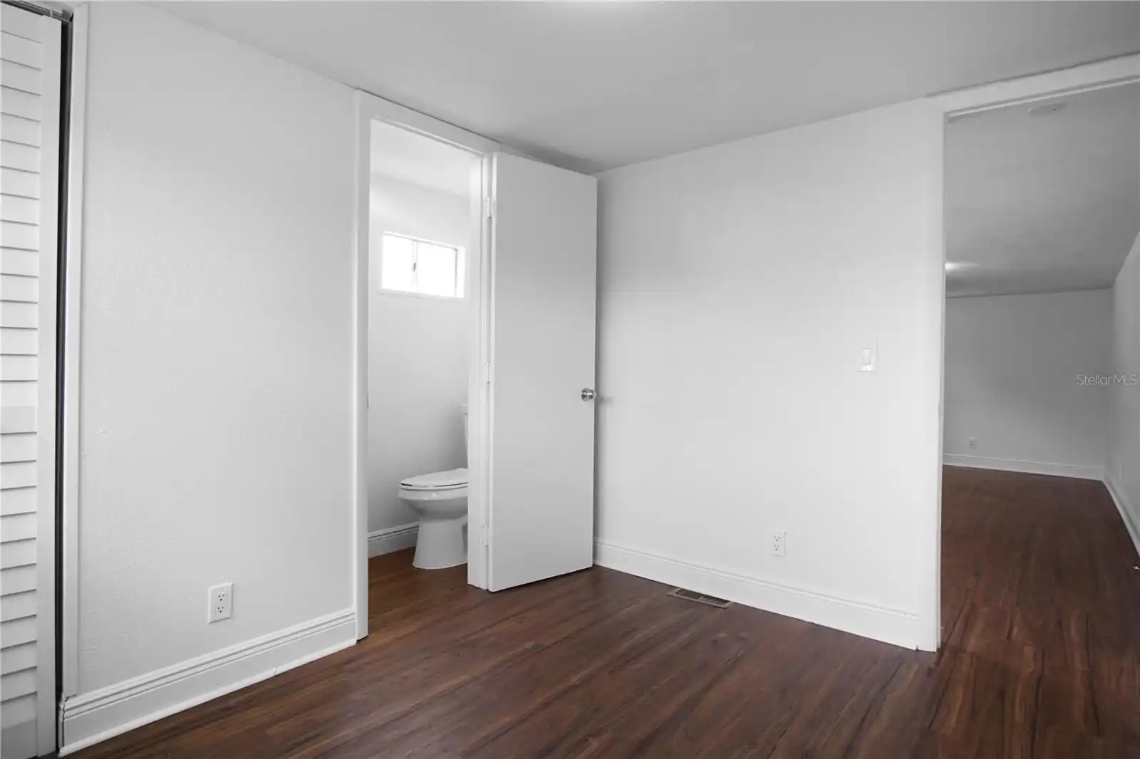 Listing Photo 15