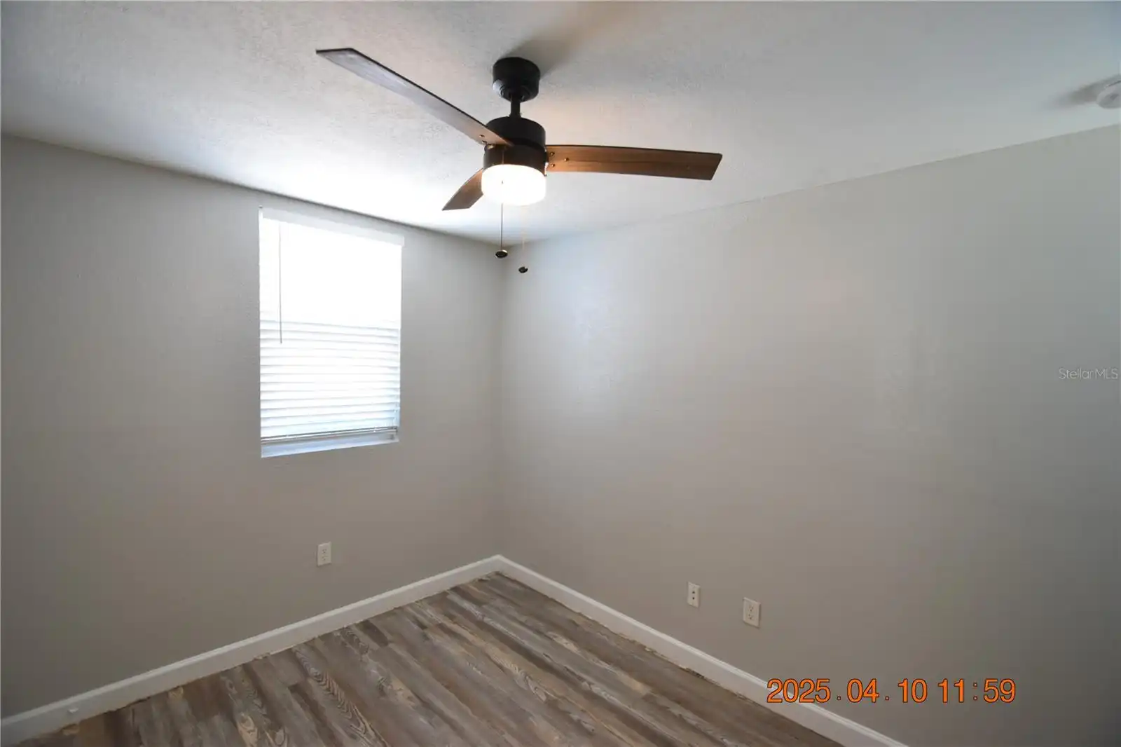 Listing Photo 16
