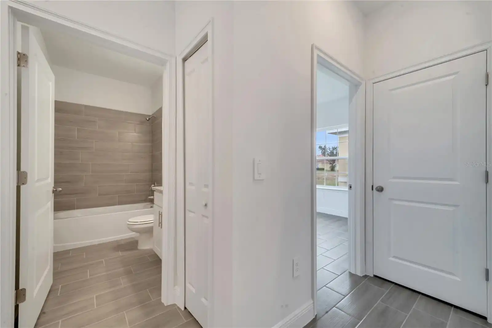 Listing Photo 19