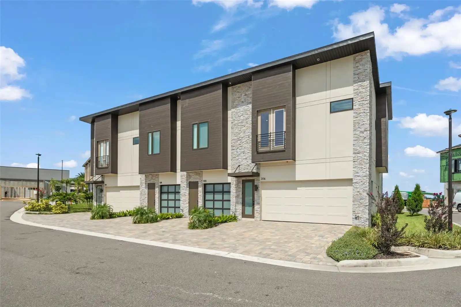 Auburndale Real Estate