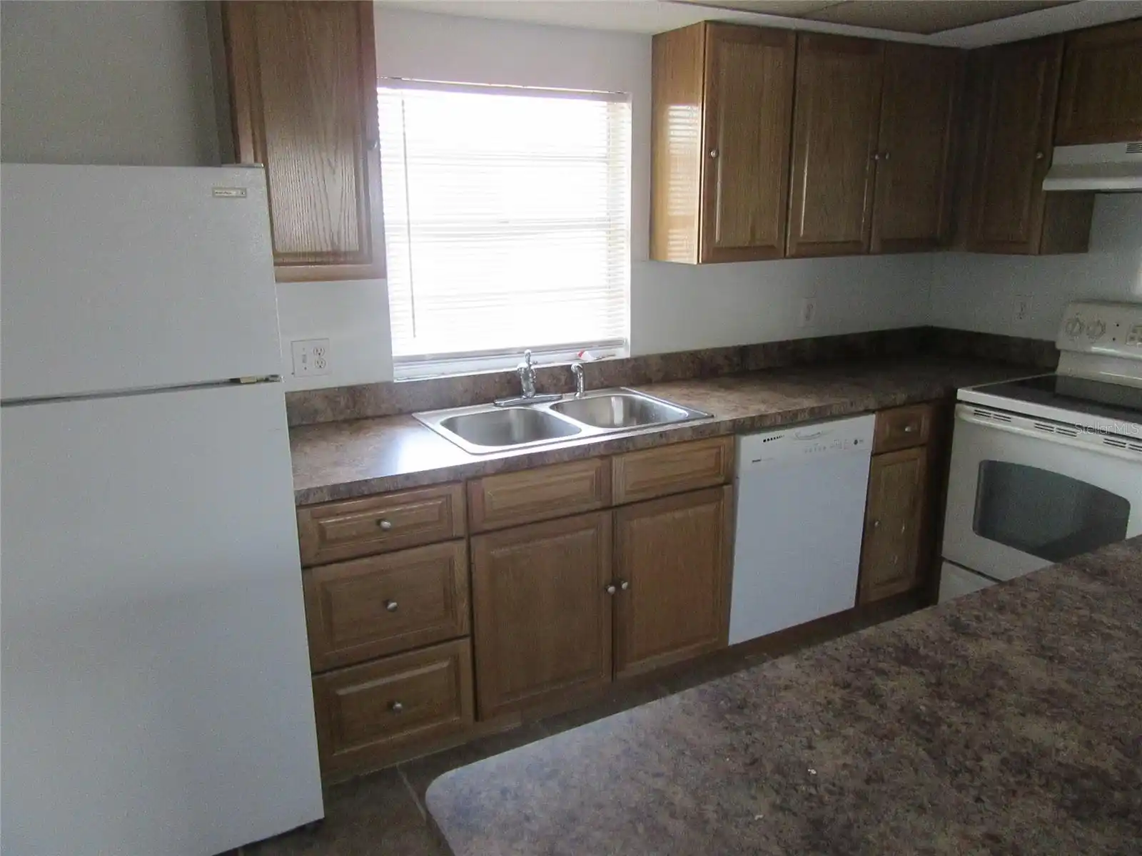 Listing Photo 6