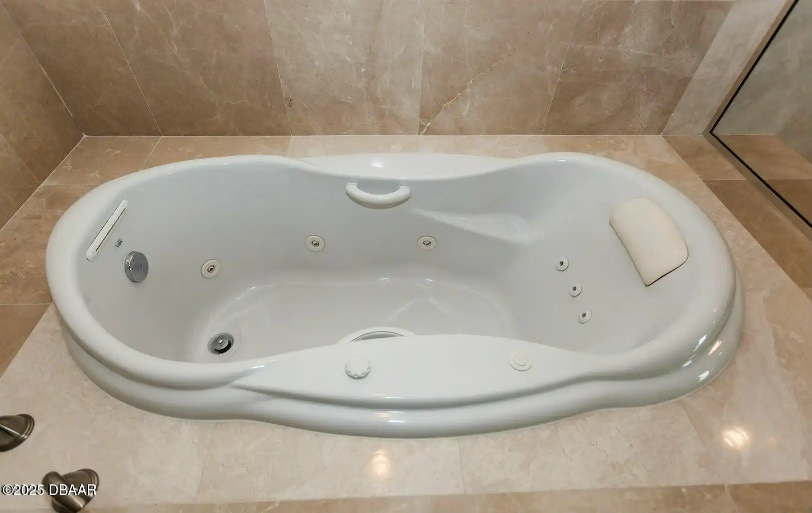 Listing Photo 22