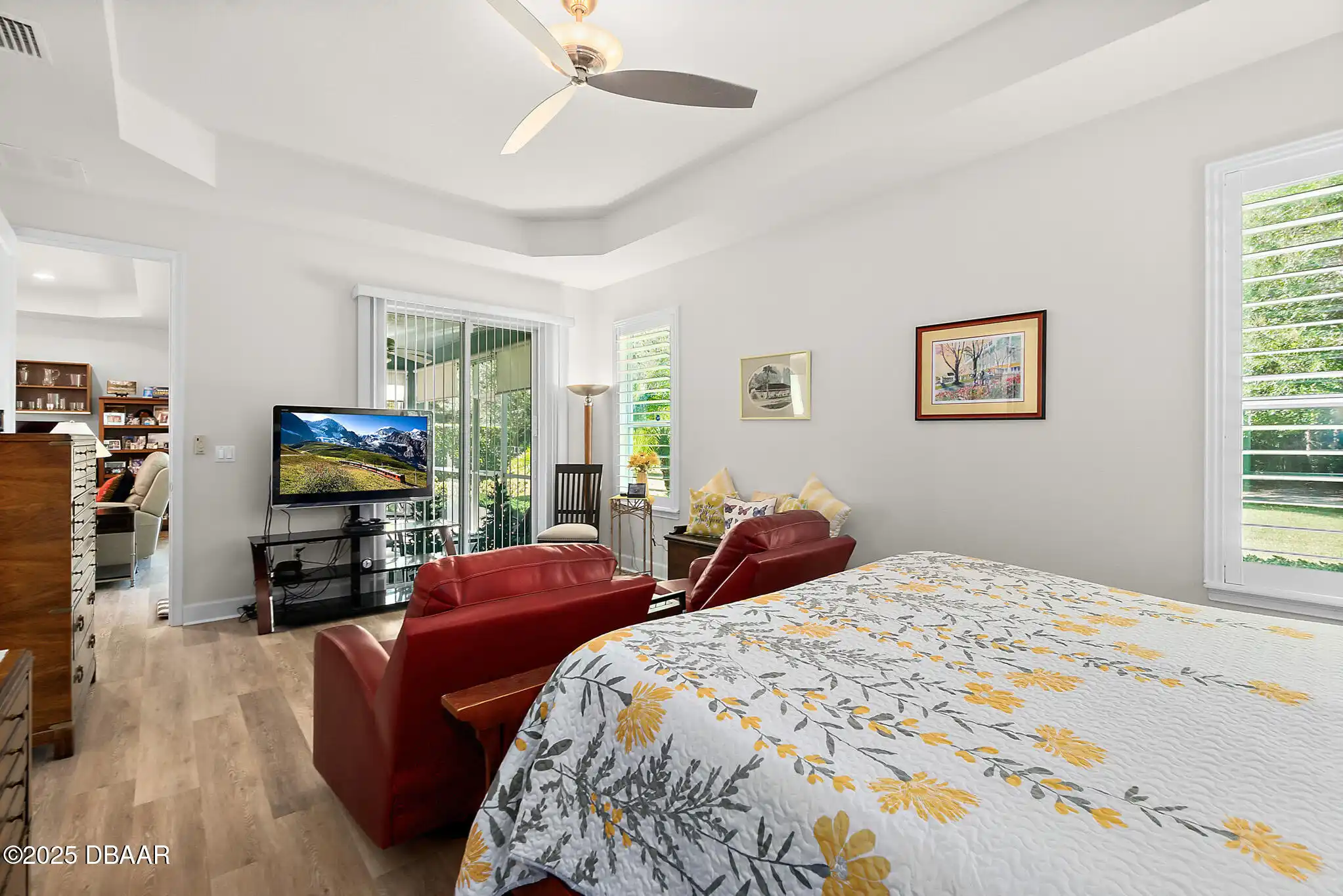Listing Photo 11