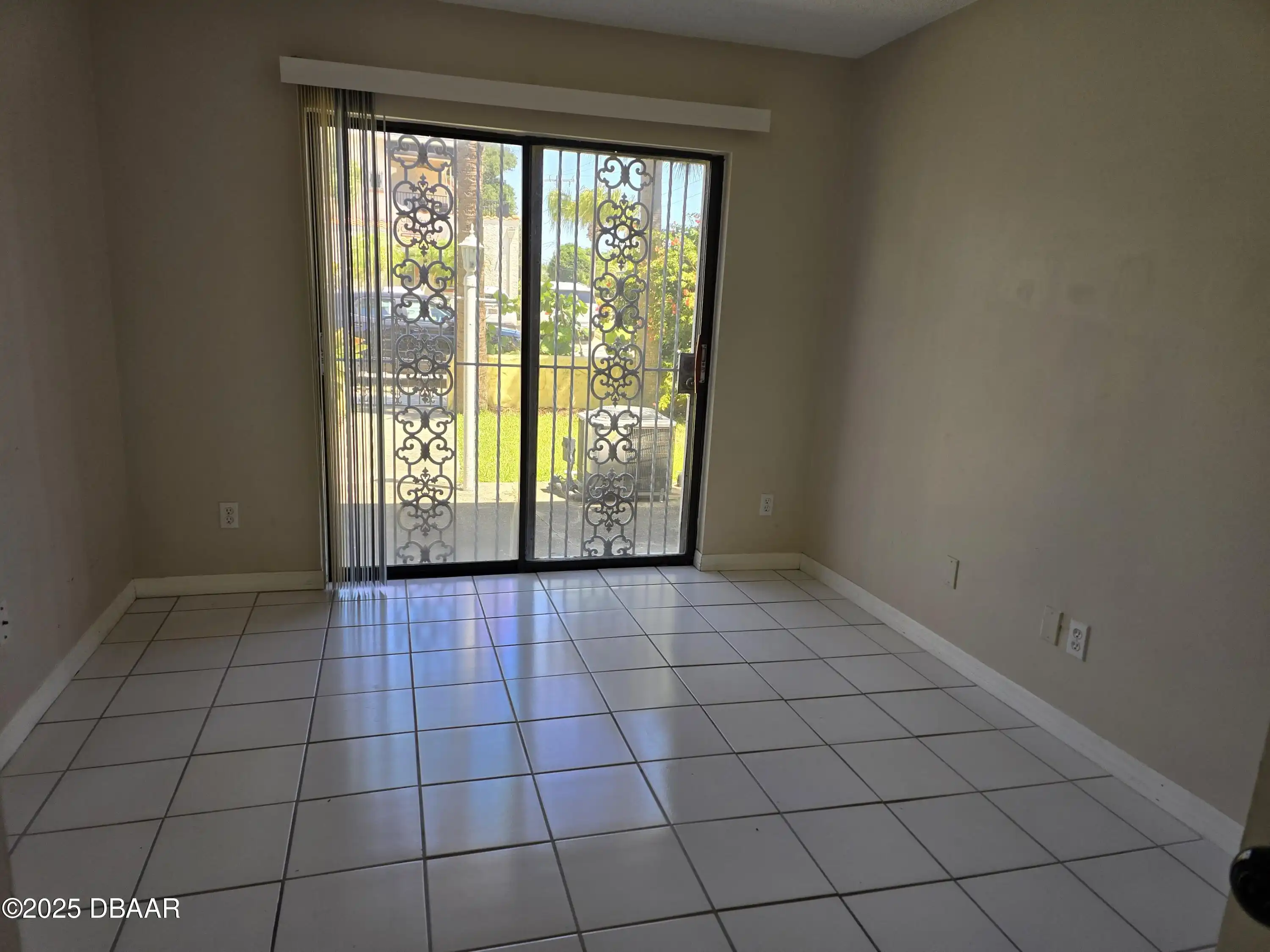 Listing Photo 7
