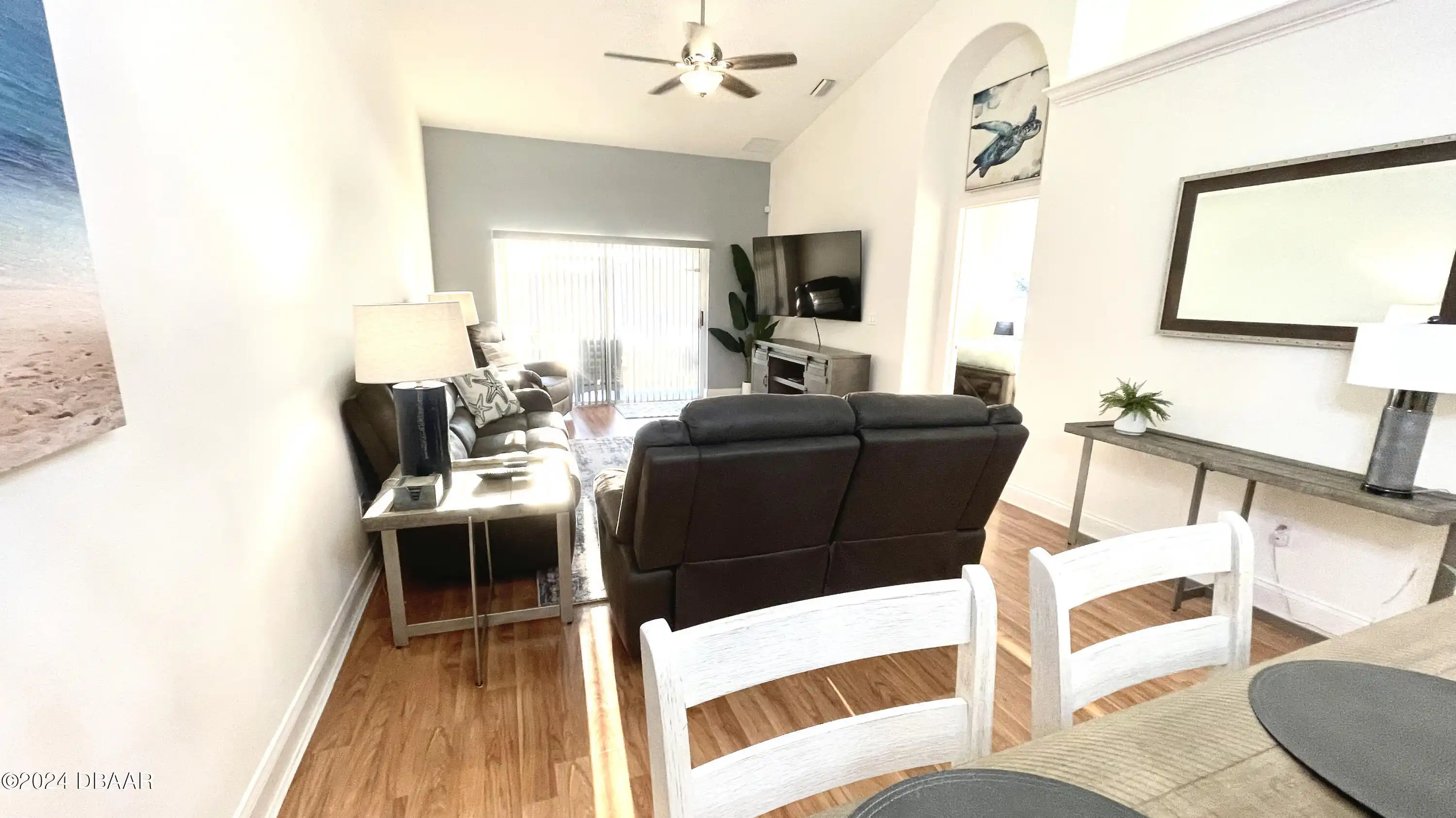 Listing Photo 14