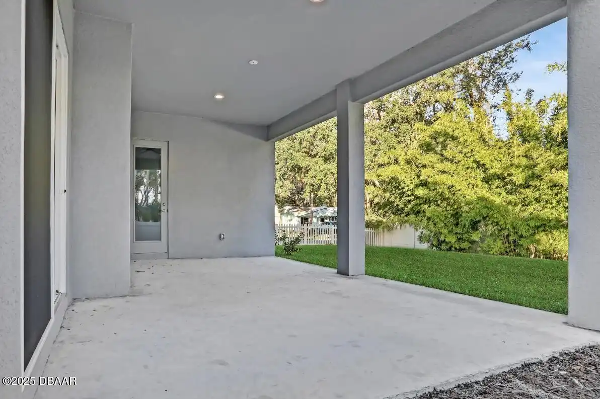 Listing Photo 21