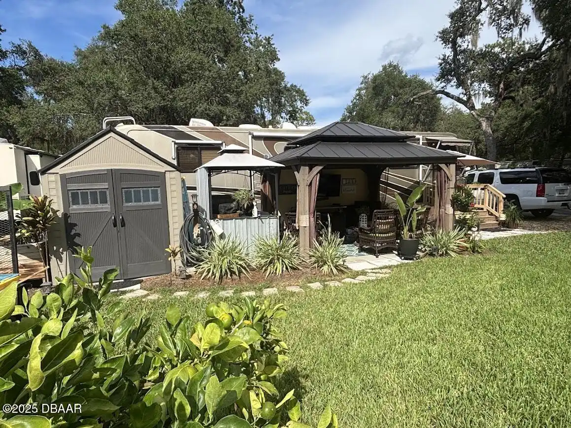 Listing Photo 6