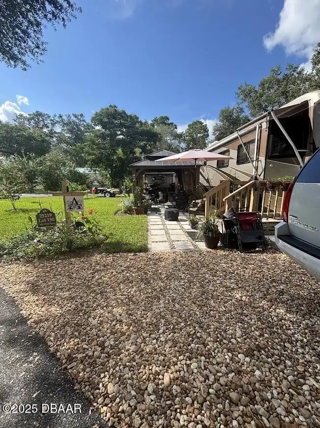 Listing Photo 17