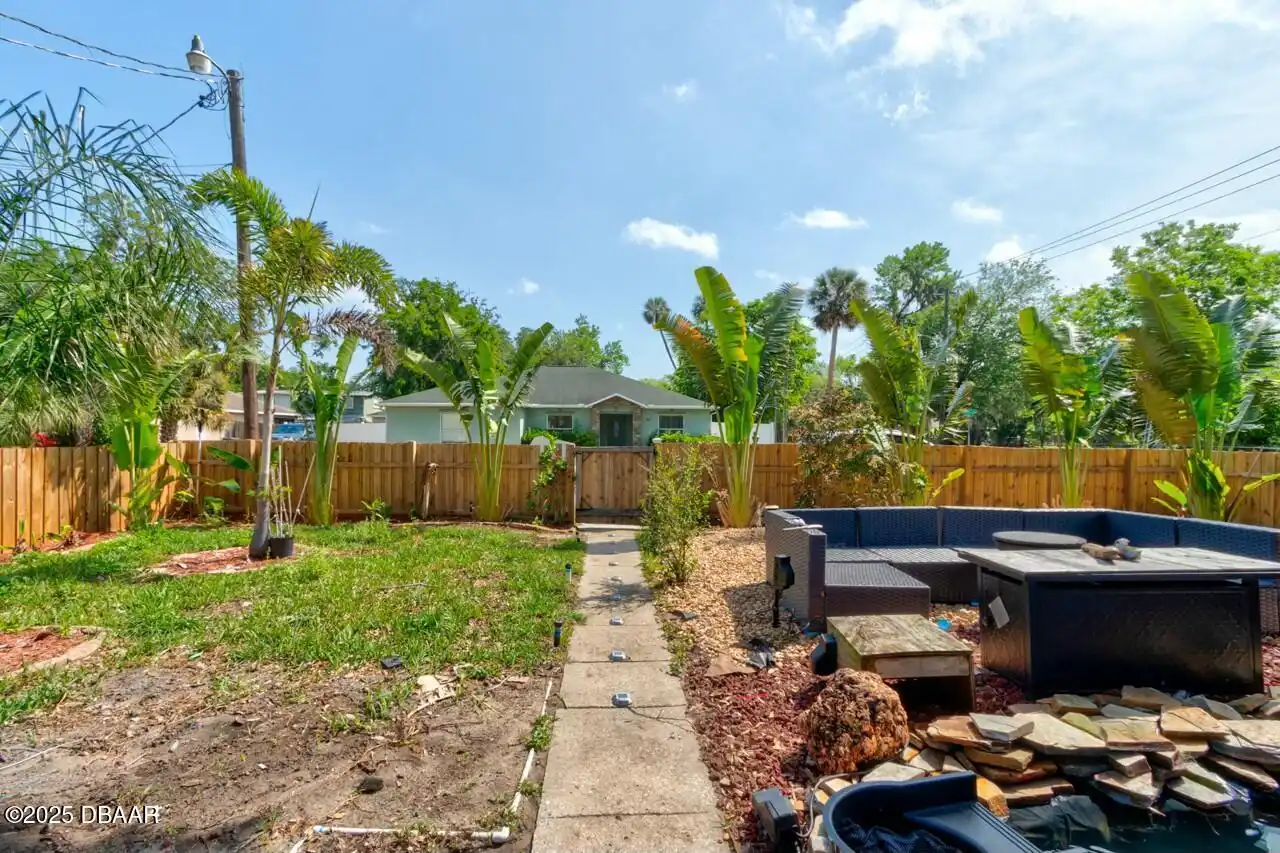 Listing Photo 18