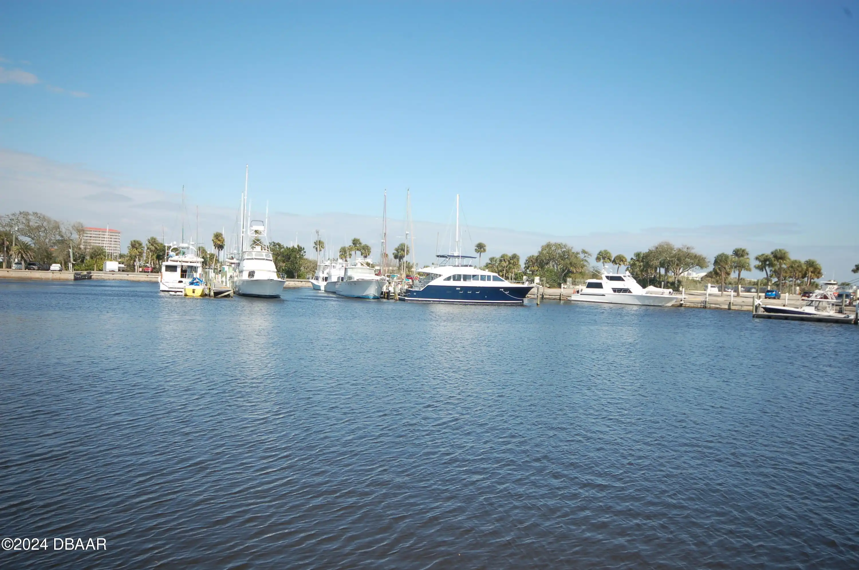 Listing Photo 9