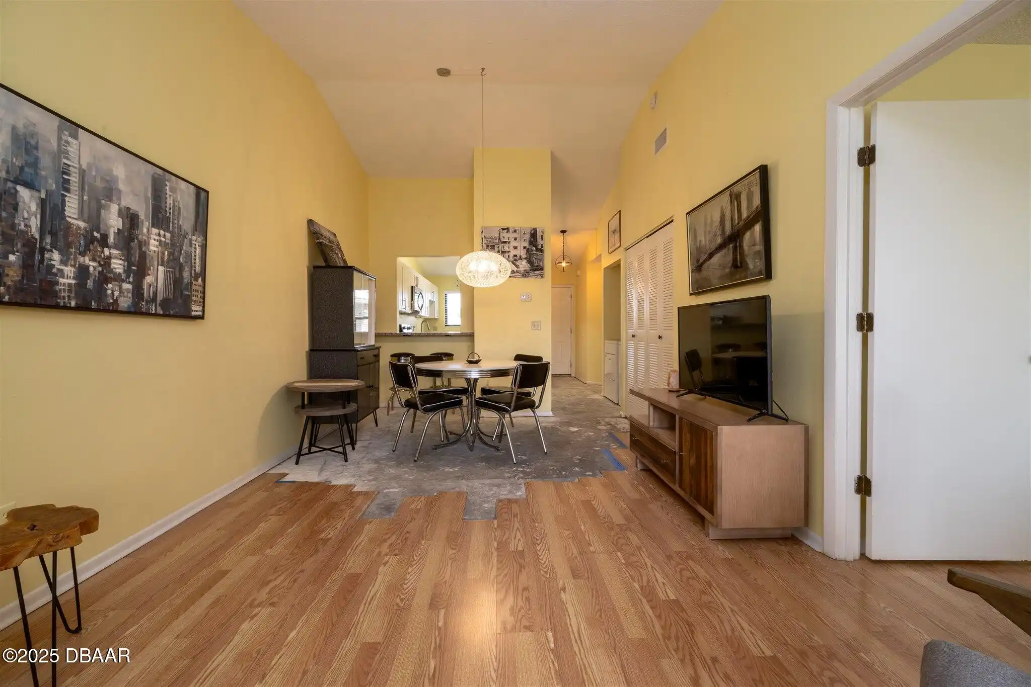Listing Photo 6