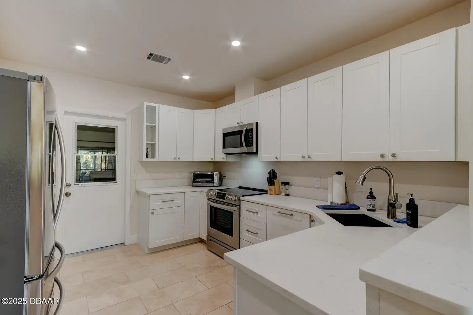 Listing Photo 18