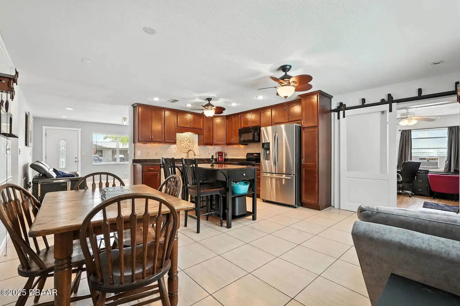 Listing Photo 14