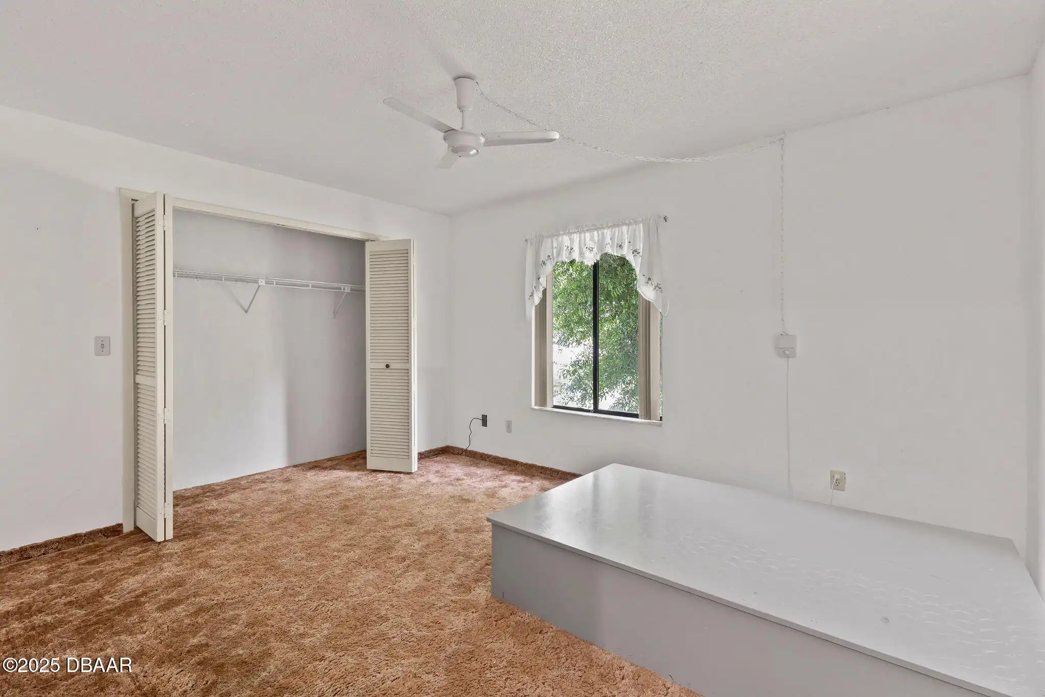 Listing Photo 28