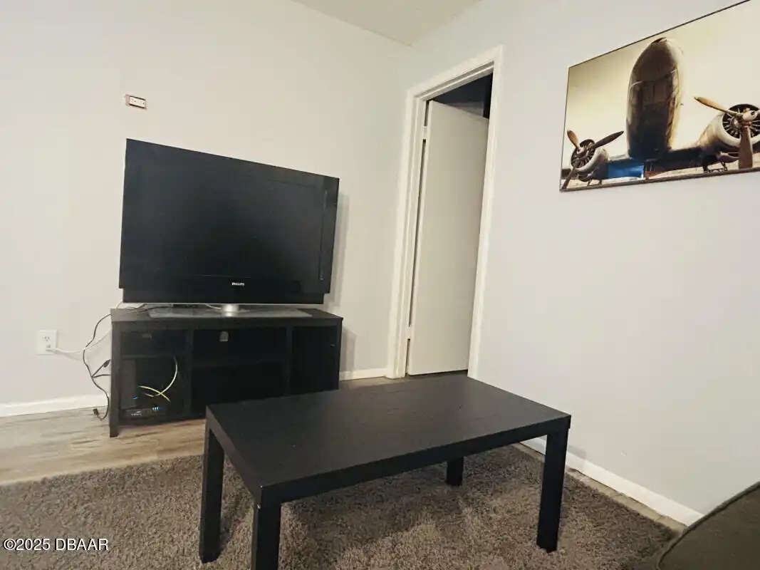Listing Photo 16