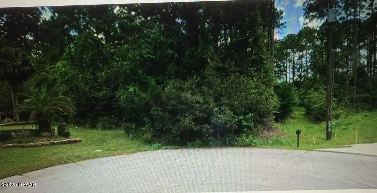 Listing Photo 10
