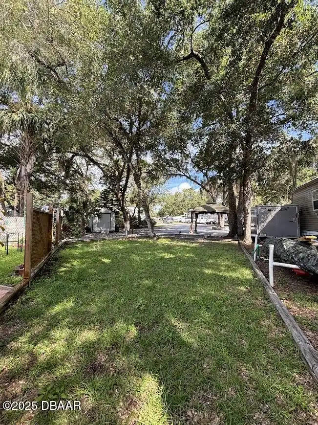 Listing Photo 8