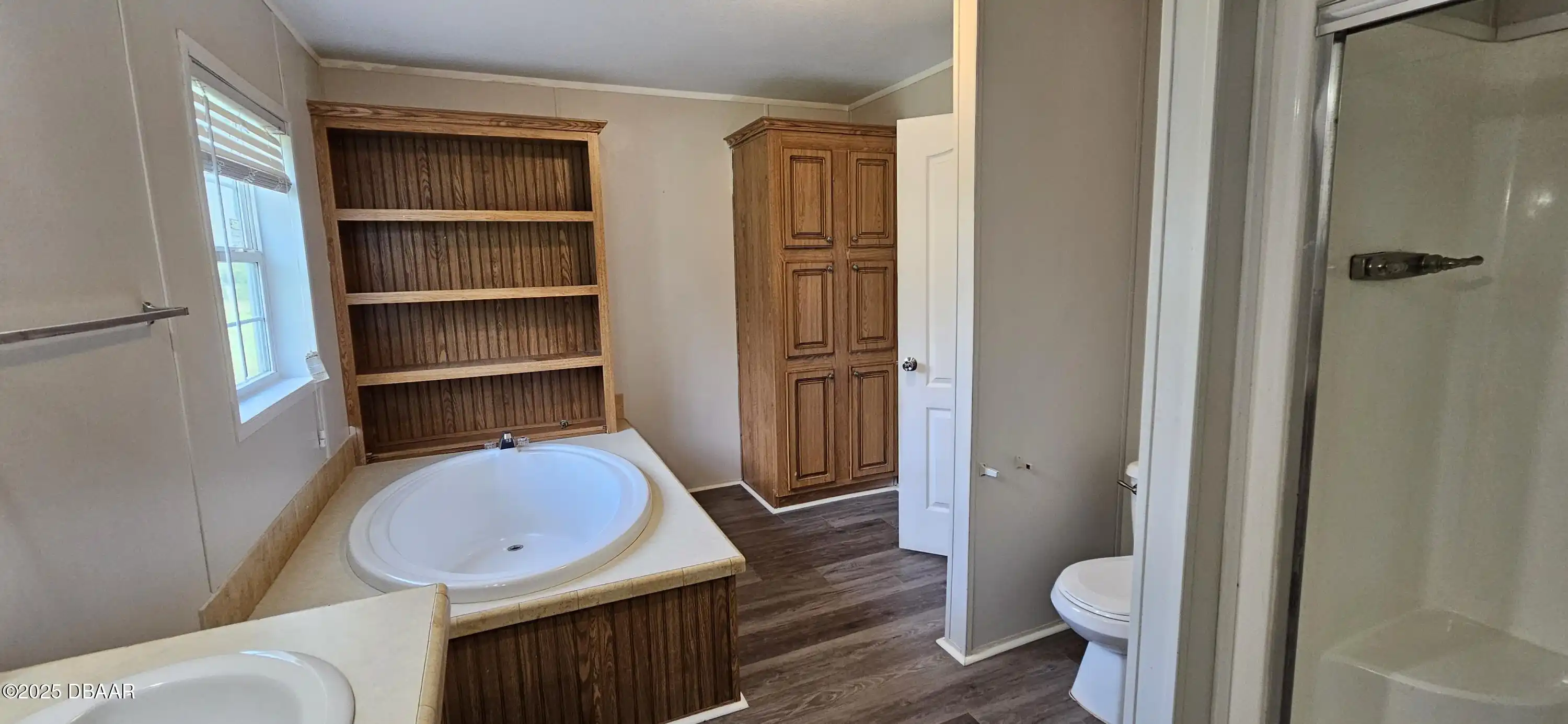 Listing Photo 19