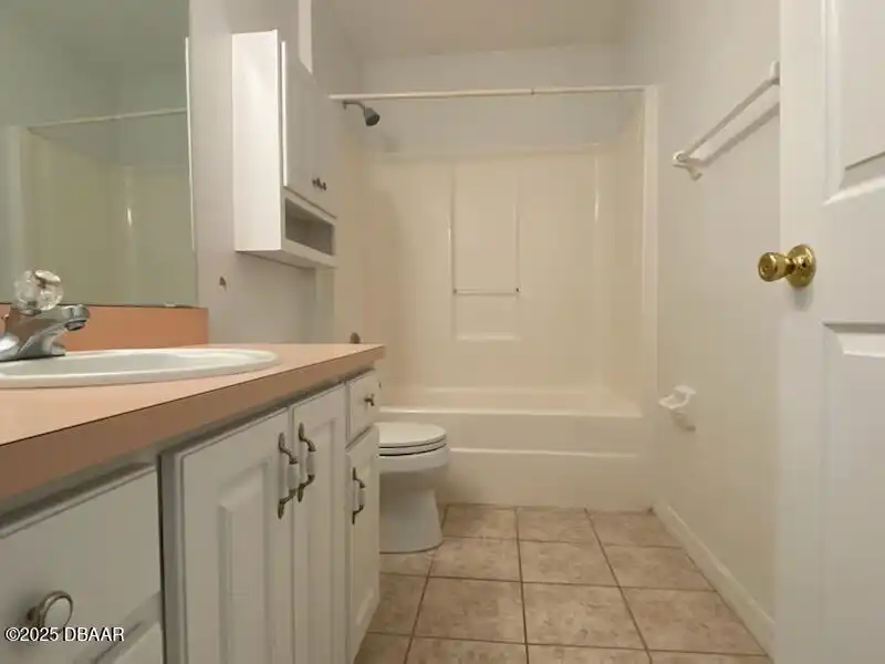 Listing Photo 16