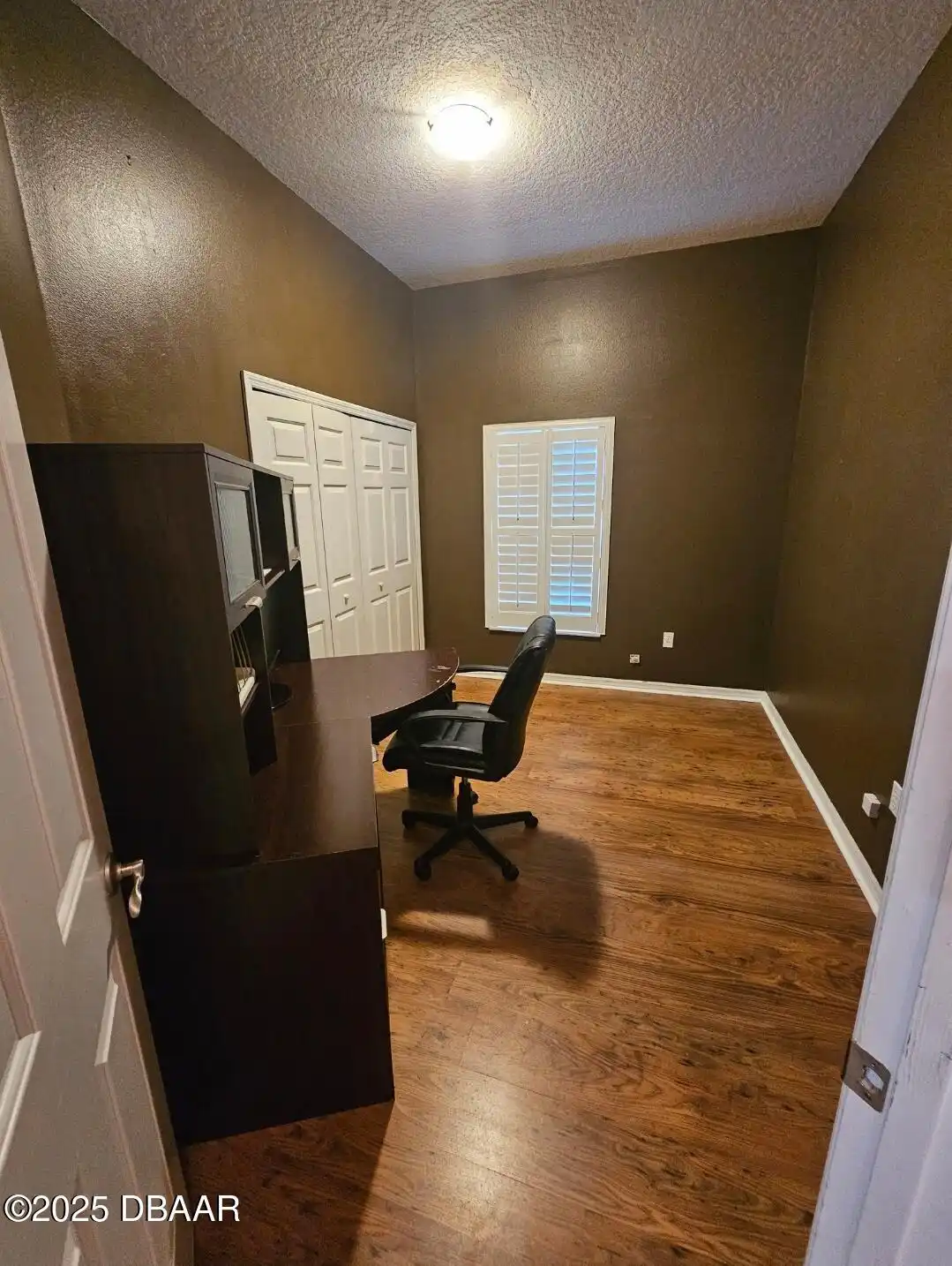 Listing Photo 11