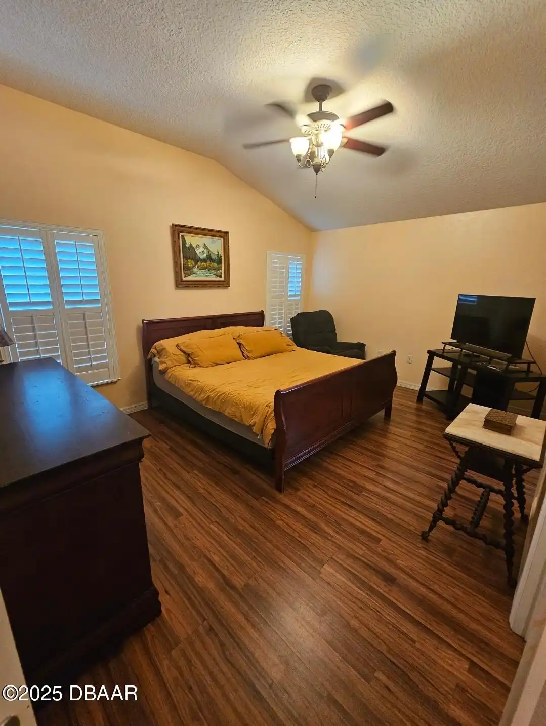 Listing Photo 7
