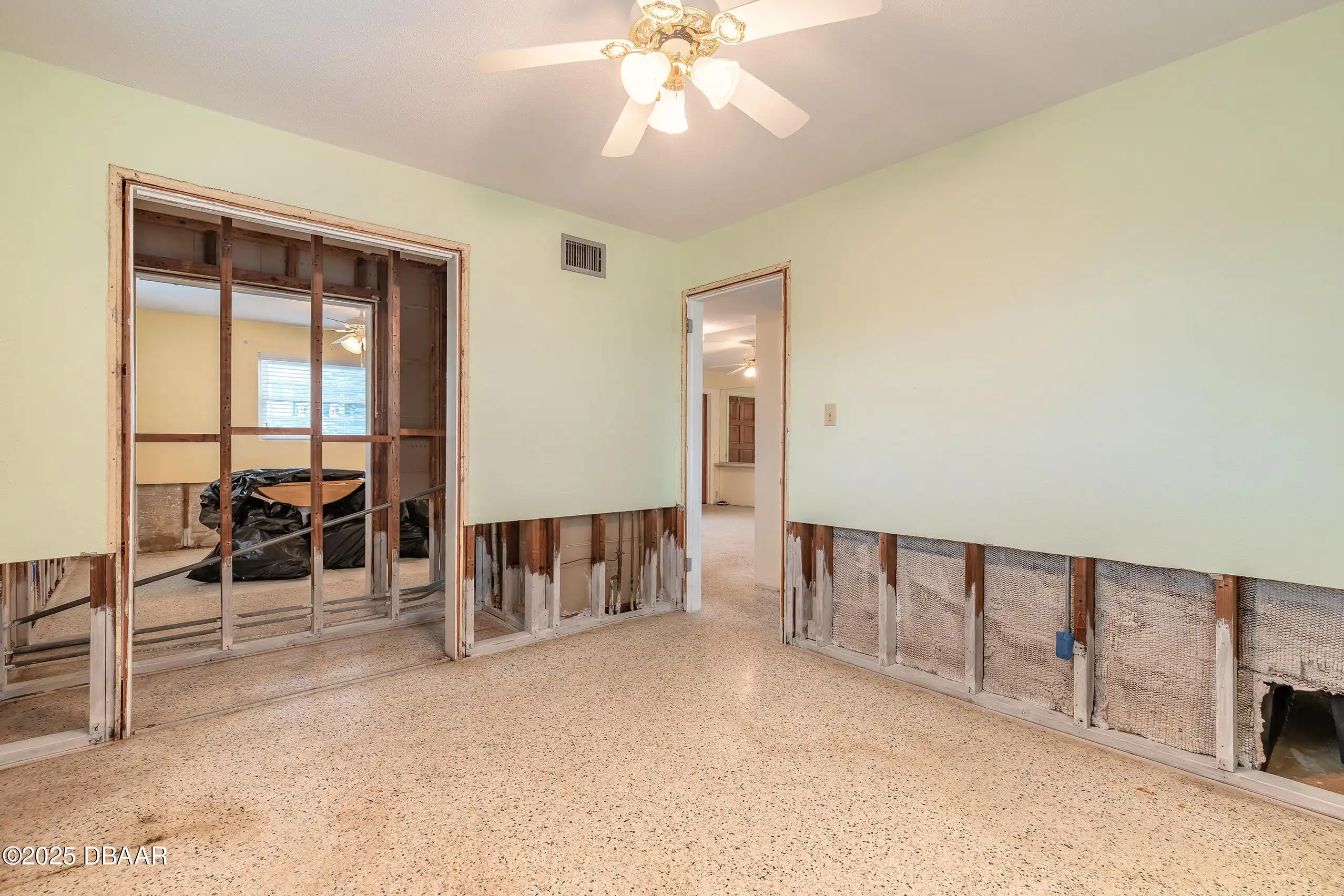 Listing Photo 13
