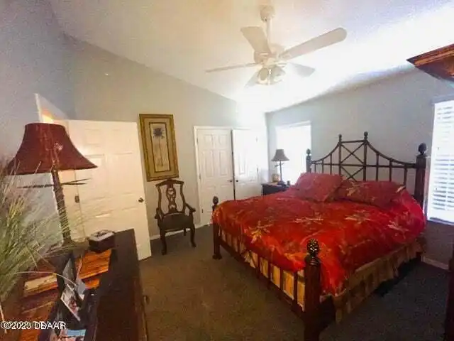 Listing Photo 8