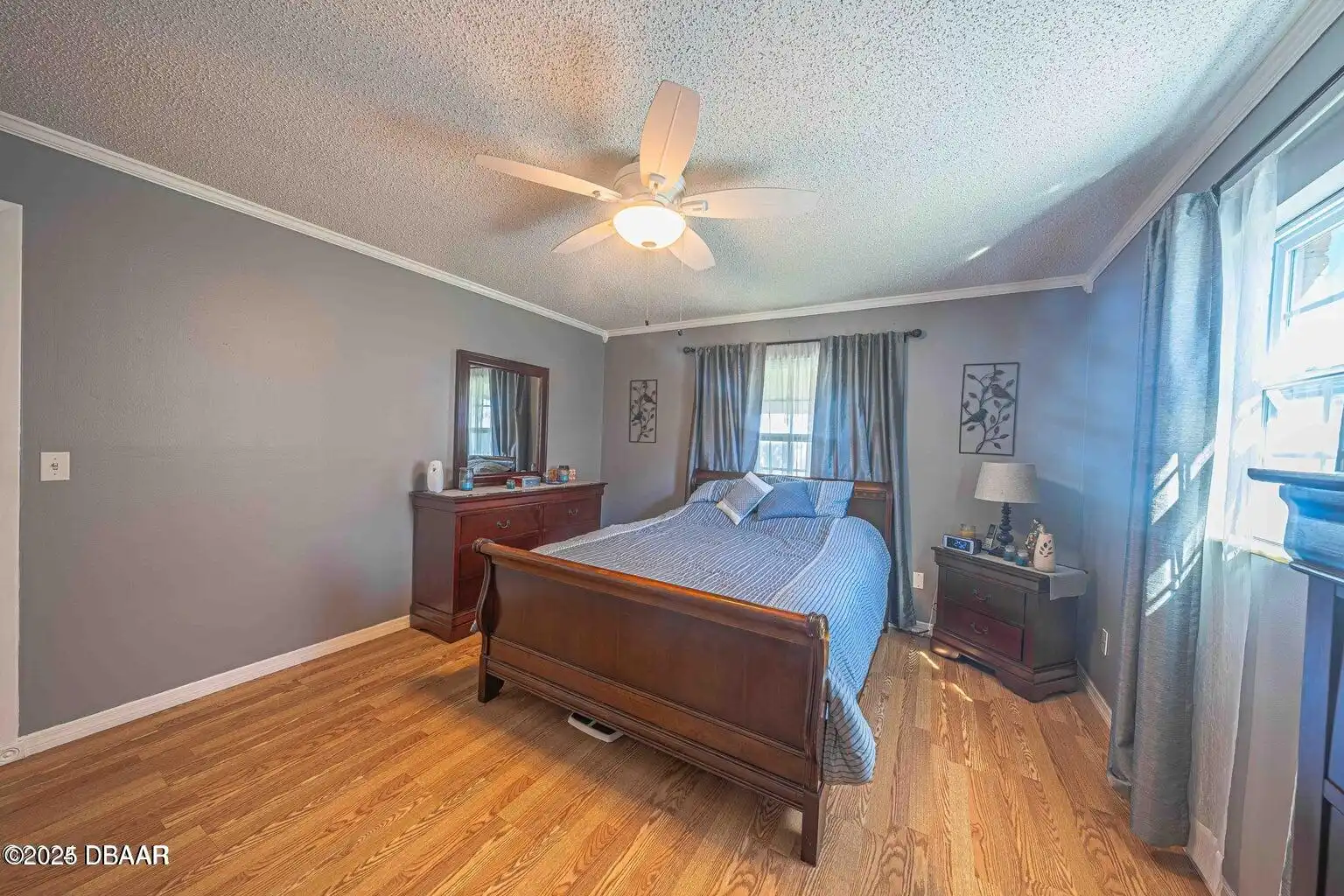 Listing Photo 12