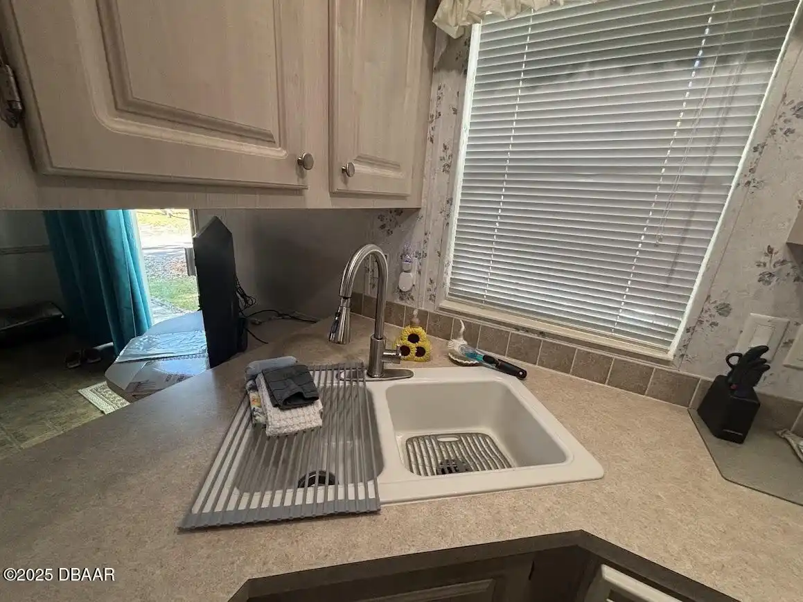 Listing Photo 13